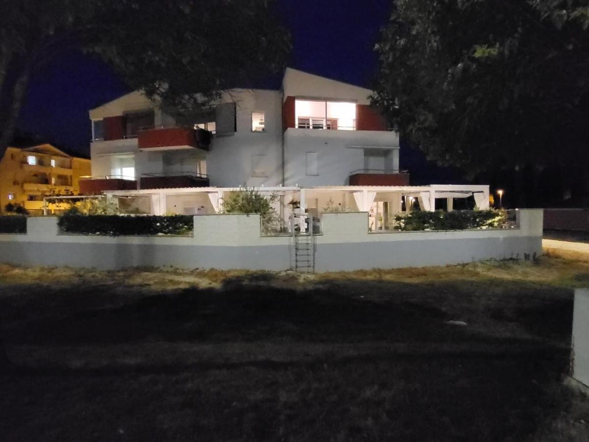 Apartman Magnolija Умаг Экстерьер фото